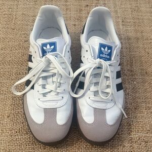 NEW Adidas Samba OG White and Light Gray Sneaker Men's 9.5